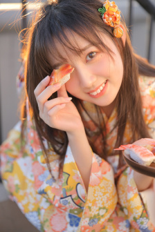 杨谨华三级